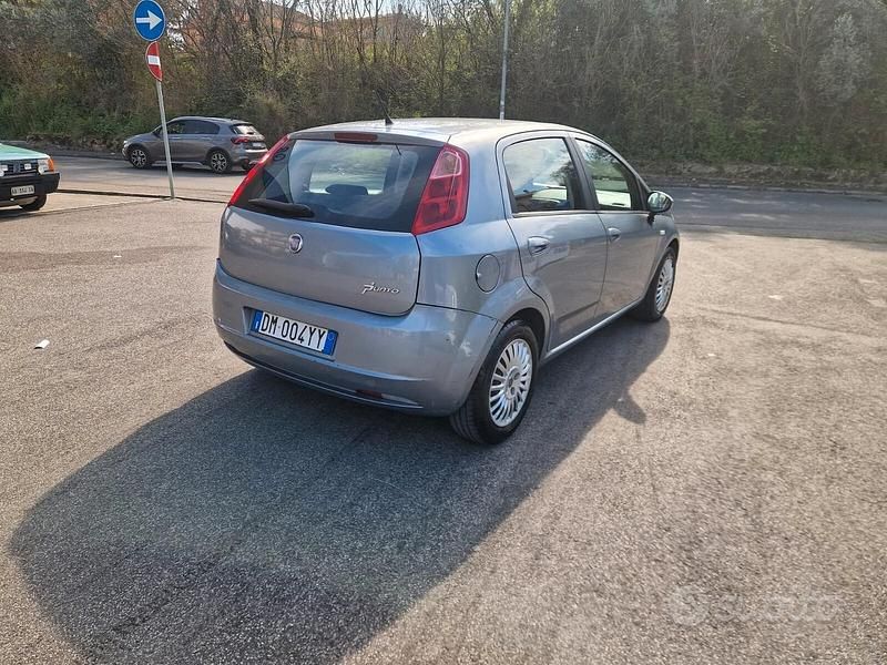 Usata Fiat Punto Classica 59 CV (43 kW) 2008 Grigio Utilitaria