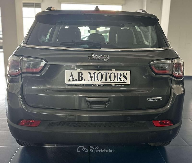 Usata Jeep Compass 120 CV (88 kW) 2018 Grigio SUV