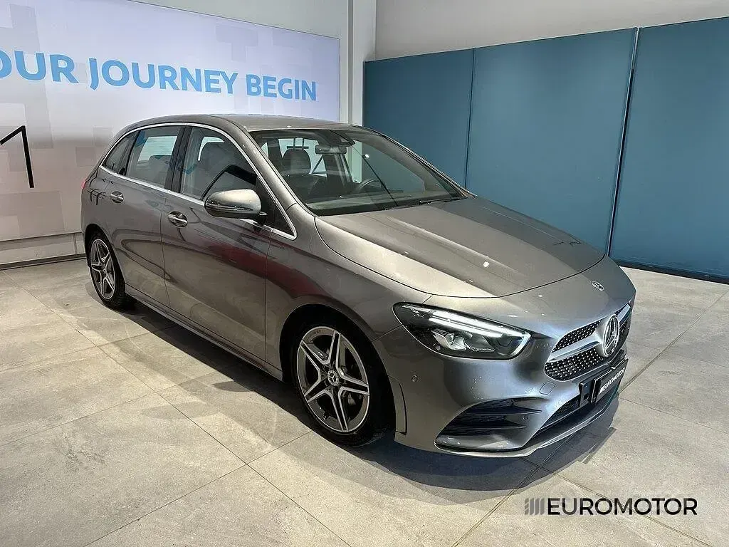 Usata Mercedes B200 Premium 150 CV (110 kW) 2020 Grigio Utilitaria