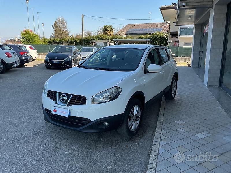 Usata Nissan Qashqai Tekna 110 CV (80 kW) 2011 Bianco SUV