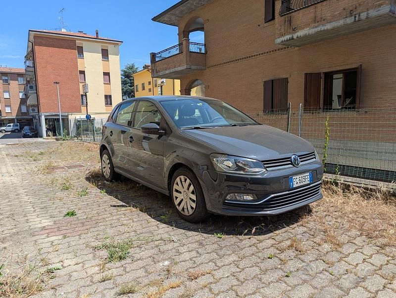 Usata VW Polo 75 CV (55 kW) 2016 Grigio Utilitaria