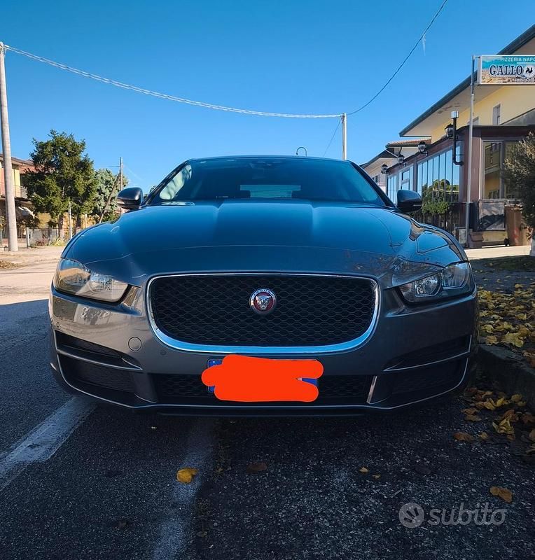 Usata Jaguar XE Business Edition 163 CV (119 kW) 2016 Berlina
