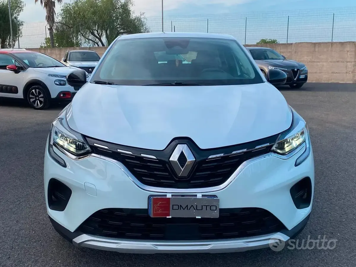 Usata Renault Captur Intens 101 CV (74 kW) 2021 Bianco SUV