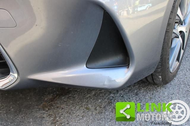 Usata Lexus IS300h Business Edition 181 CV (133 kW) 2017 Grigio Berlina