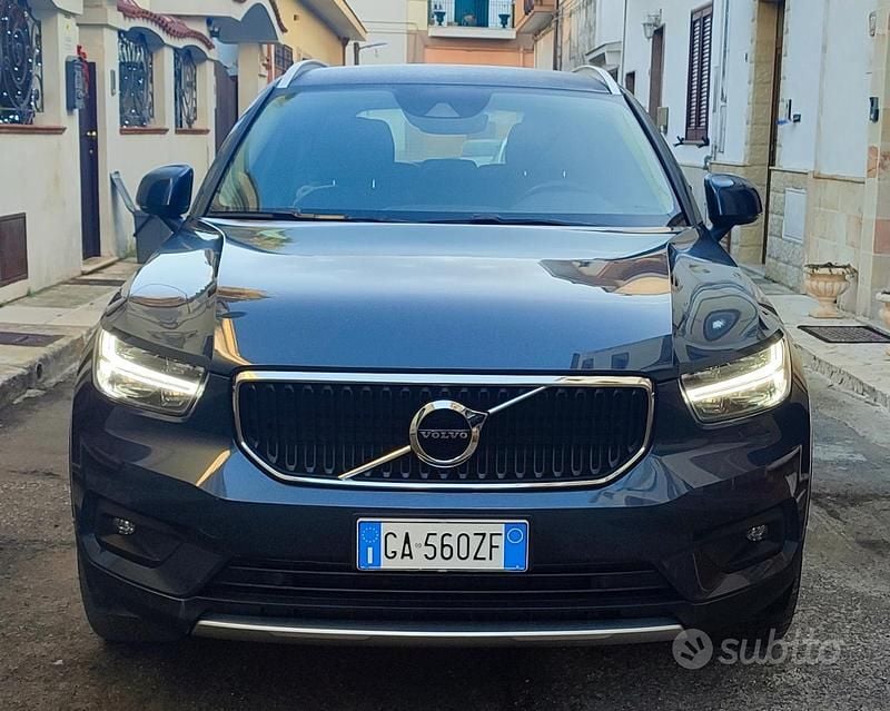 Blu Usata 2020 Volvo XC40 SUV | 18.000 € (Super prezzo) - Immagine 1/4