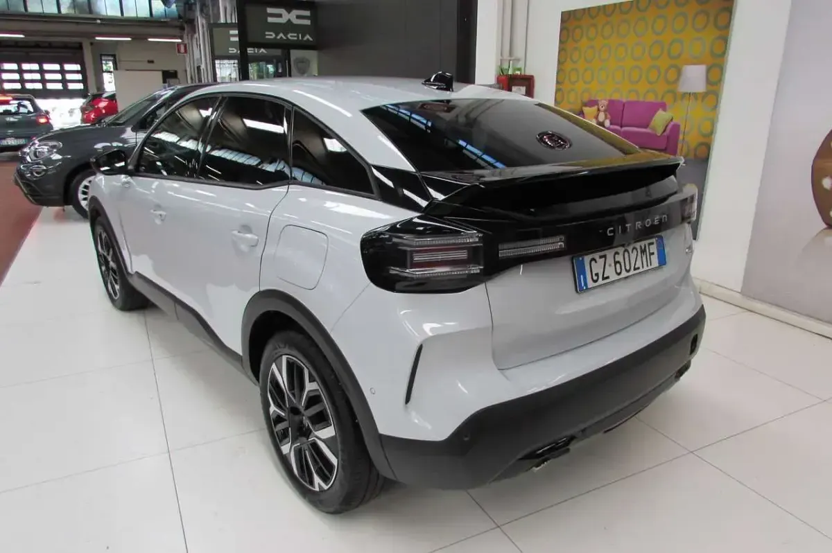 Usata Citroën C4 PureTech 131 CV (96 kW) 2025 Bianco SUV