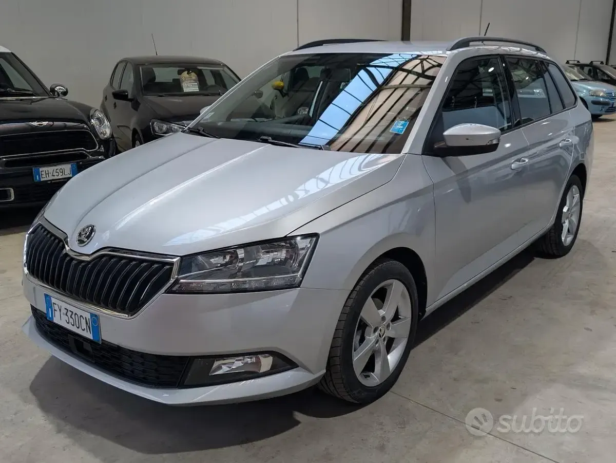 Usata Skoda Fabia Business Line 95 CV (69 kW) 2019 Grigio Utilitaria