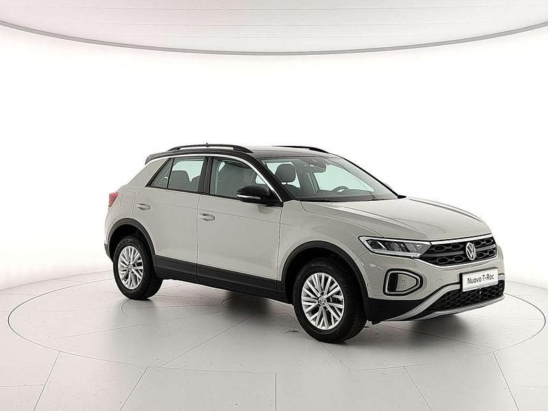 Usata VW T-Roc Life 150 CV (110 kW) 2024 Ascot grey SUV