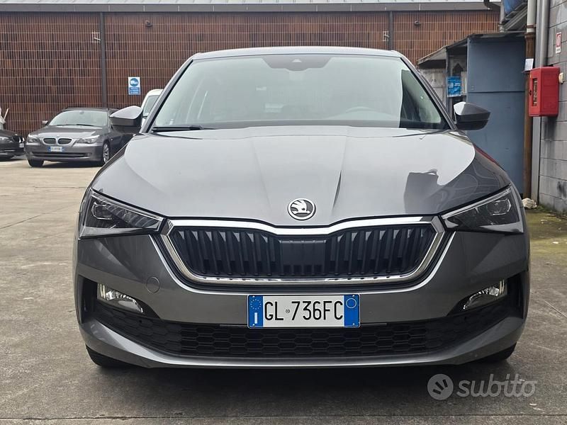 Usata Skoda 110 R Style 110 CV (80 kW) 2022 Grigio Station wagon