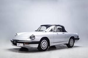 Usata Alfa Romeo Spider Quadrifoglio Verde 126 CV (92 kW) 1990 Argento Cabrio