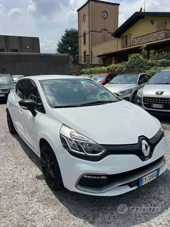 Usata Renault Clio IV 200 CV (147 kW) 2014 Bianco Berlina