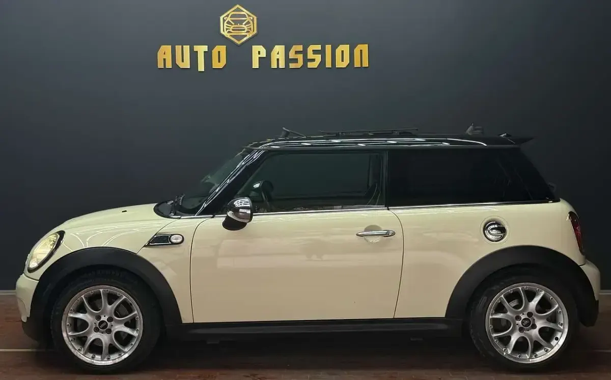 Usata Mini Cooper S 174 CV (127 kW) 2009 Other Utilitaria
