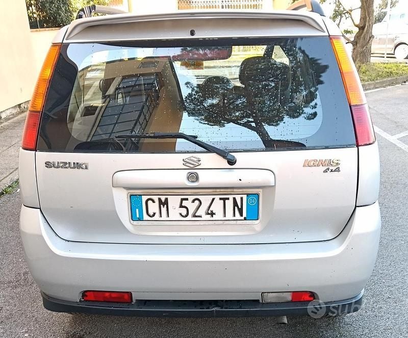 Usata Suzuki Ignis 2004 Grigio Utilitaria