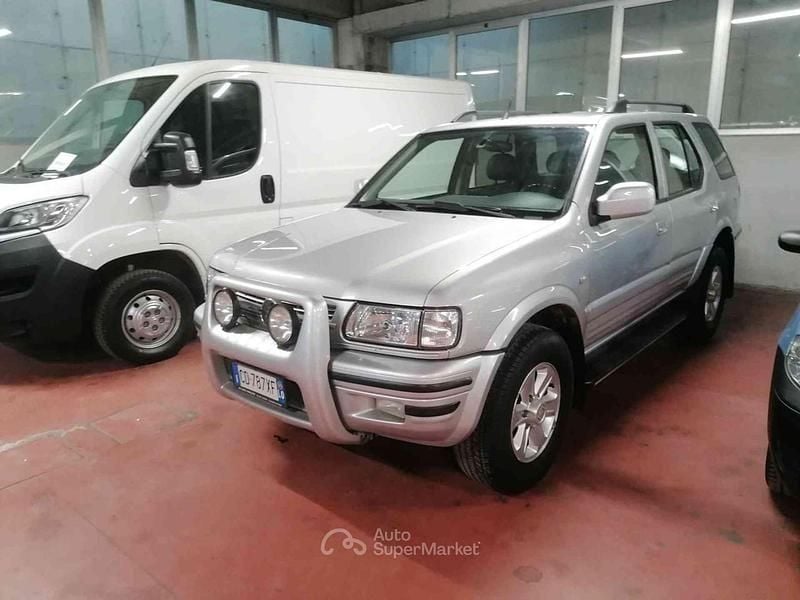 Argento Usata 2004 Opel Frontera SUV | 6950 € (Buon prezzo) - Immagine 1/4