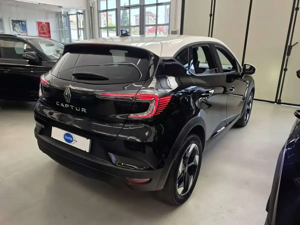 Usata Renault Captur Techno 91 CV (66 kW) 2025 Nero SUV
