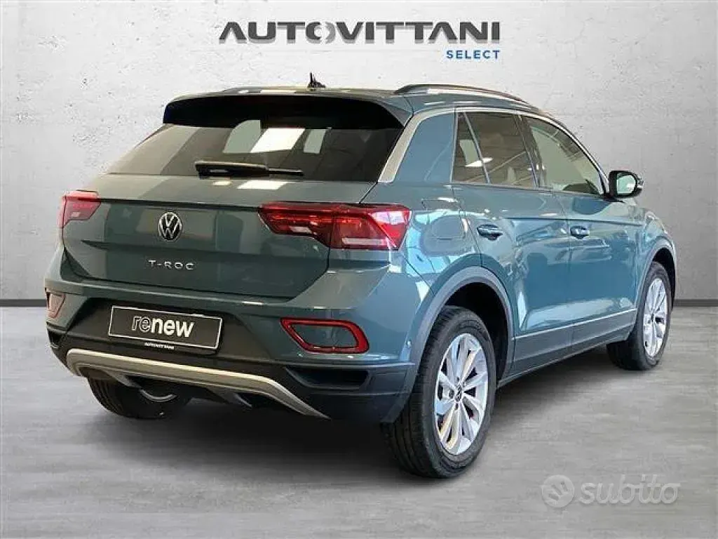 Usata VW T-Roc Edition 150 CV (110 kW) 2025 Blu scuro SUV