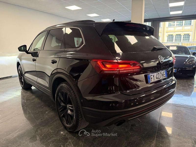 Usata VW Touareg Advance 231 CV (169 kW) 2019 Nero SUV