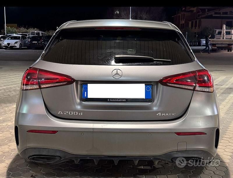 Usata Mercedes A200 Premium 150 CV (110 kW) 2022 Grigio Berlina