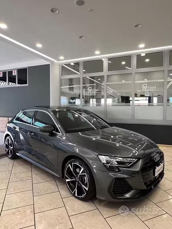 Usata Audi A3 Ambiente 150 CV (110 kW) 2024 Grigio Berlina