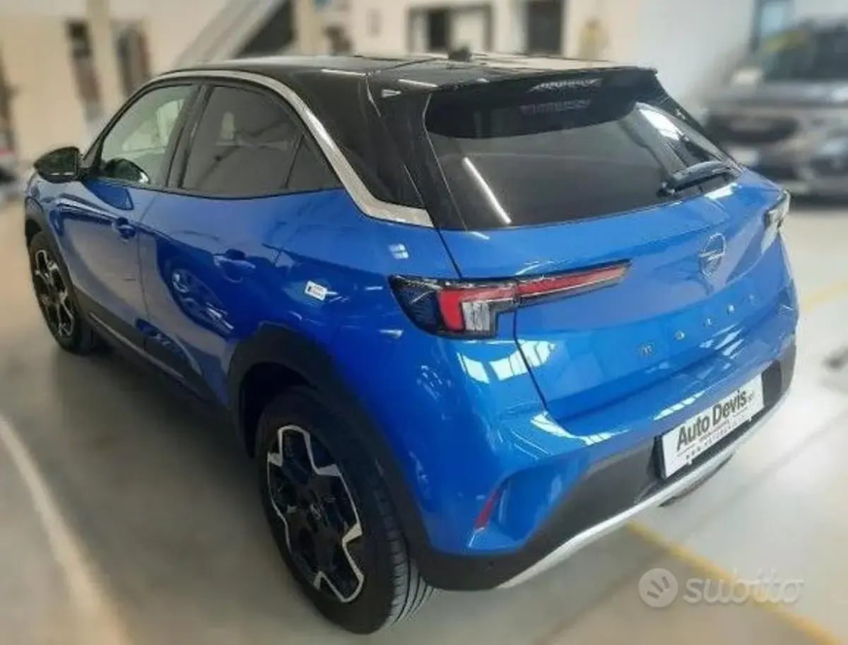 Usata Opel Mokka Ultimate 131 CV (96 kW) 2023 Blu SUV