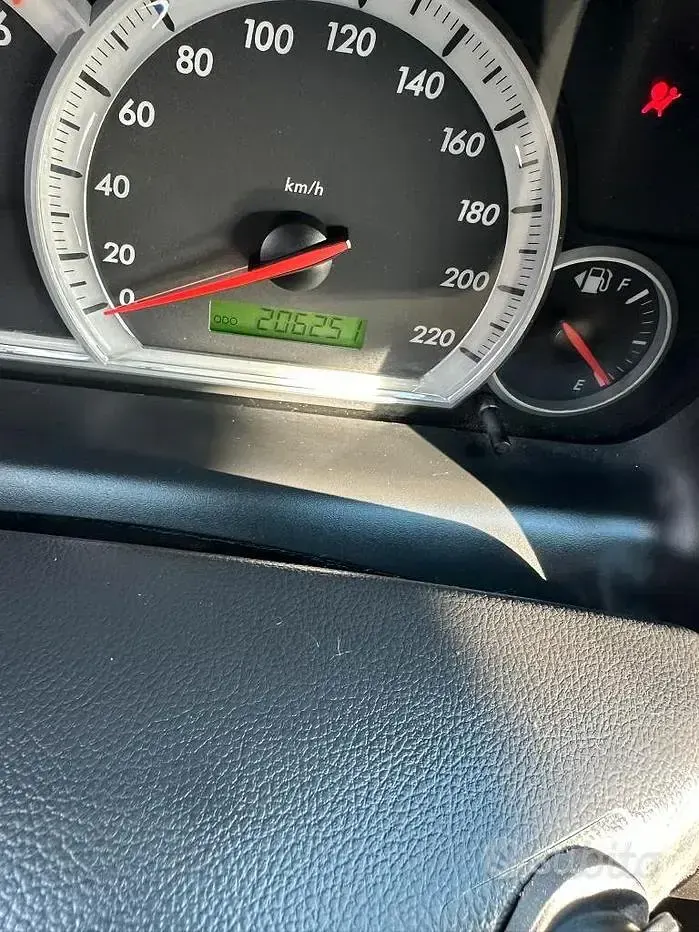 Usata Chevrolet Captiva 150 CV (110 kW) 2007 Nero SUV
