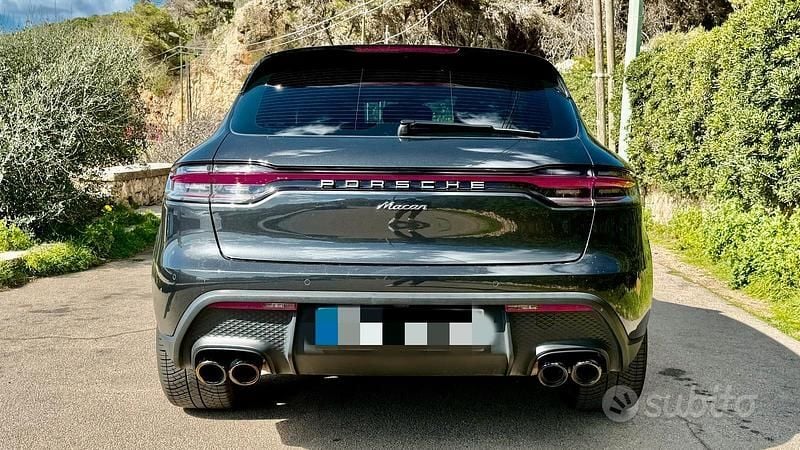 Usata Porsche Macan 268 CV (197 kW) 2022 Grigio SUV