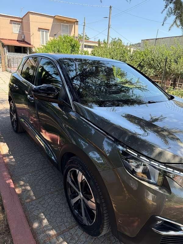 Usata Peugeot 3008 GT-line 131 CV (96 kW) 2019 Grigio SUV