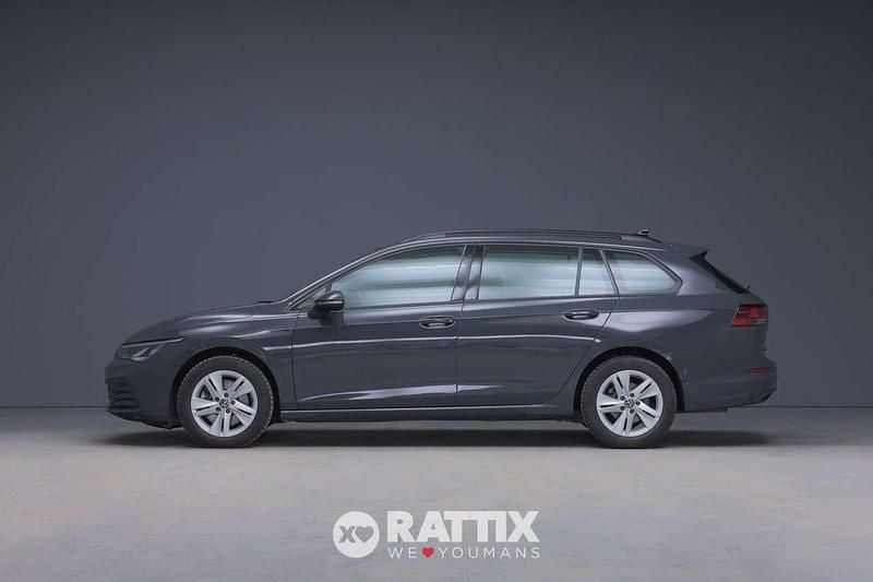 Usata VW Golf VIII Life 116 CV (85 kW) 2021 Grigio urano Station wagon