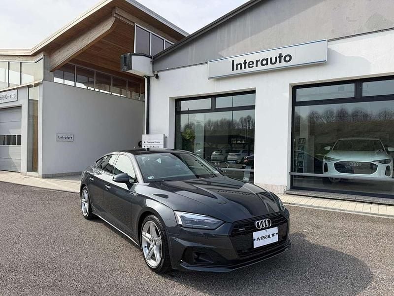 Usata Audi A5 Sportback Ambiente 204 CV (150 kW) 2021 Grigio manhattan metallizzato Utilitaria
