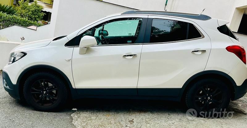 Usata Opel Mokka Cosmo 130 CV (95 kW) 2013 Bianco SUV