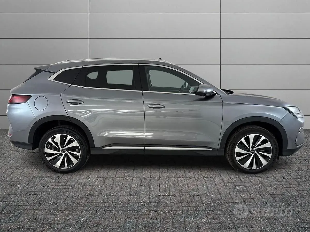 Usata BYD Seal U Boost 98 CV (72 kW) 2025 Grigio SUV