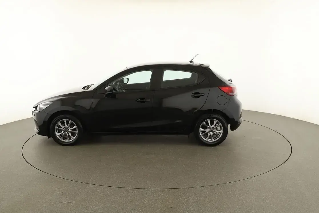 Usata Mazda 2 Exceed 90 CV (66 kW) 2023 Nero Utilitaria