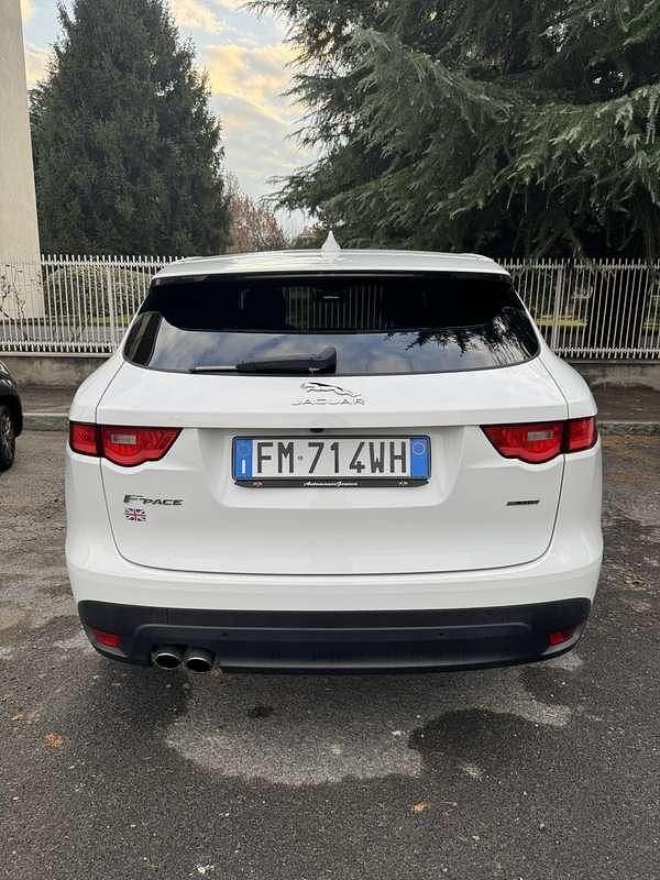 Usata Jaguar F-Pace Prestige 179 CV (131 kW) 2018 SUV