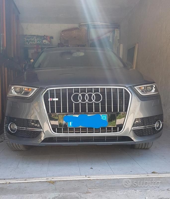 Usata Audi Q3 S-Line 140 CV (102 kW) 2012 Grigio SUV