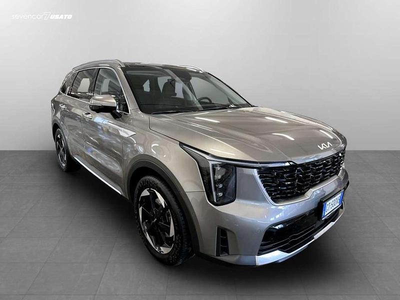 Usata Kia Sorento 215 CV (158 kW) 2024 Oro SUV