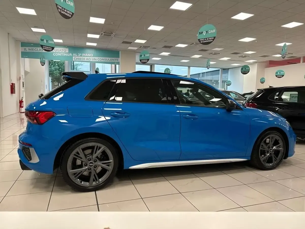 Usata Audi S3 Ambiente 310 CV (228 kW) 2022 Blu/azzurro Berlina