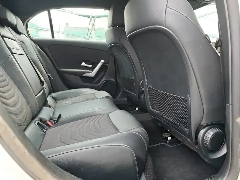 Usata Mercedes A180 Advanced Plus 116 CV (85 kW) 2023 Bianco Utilitaria