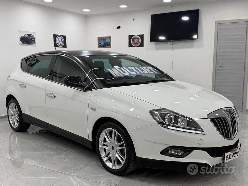 Usata Lancia Delta S 120 CV (88 kW) 2012 Bianco Utilitaria