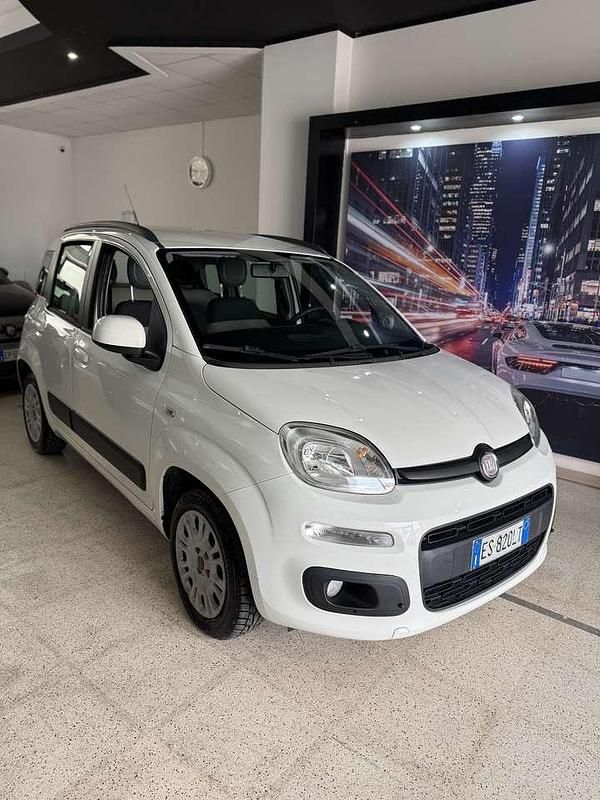 Usata Fiat Panda Lounge 86 CV (63 kW) 2013 Other Utilitaria