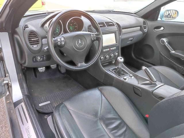 Usata Mercedes SLK200 163 CV (119 kW) 2005 Altro Cabrio