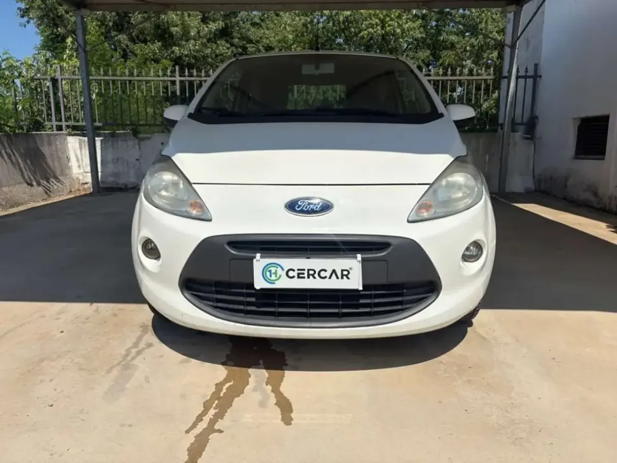 Usata Ford Ka Business Edition 69 CV (50 kW) 2012 Bianco Utilitaria