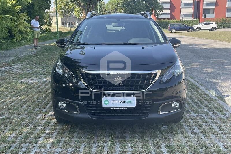 Usata Peugeot 2008 Active 83 CV (61 kW) 2019 Nero SUV