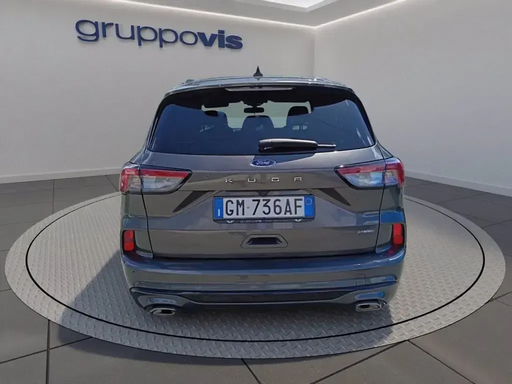 Usata Ford Kuga ST-Line X 190 CV (139 kW) 2023 Magnetic grey SUV