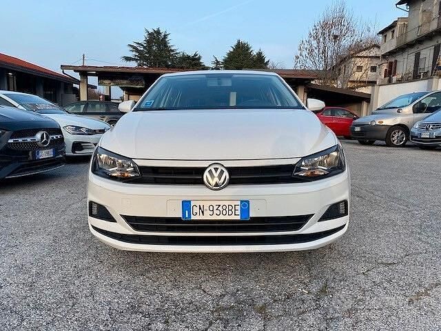Usata VW Polo Comfortline 75 CV (55 kW) 2018 Bianco Utilitaria