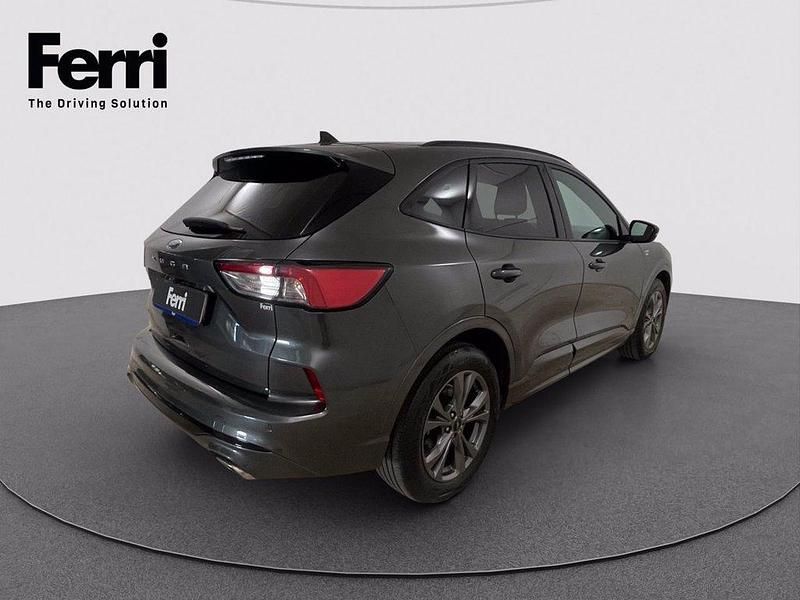 Usata Ford Kuga ST-Line 120 CV (88 kW) 2022 Magnetic grey SUV