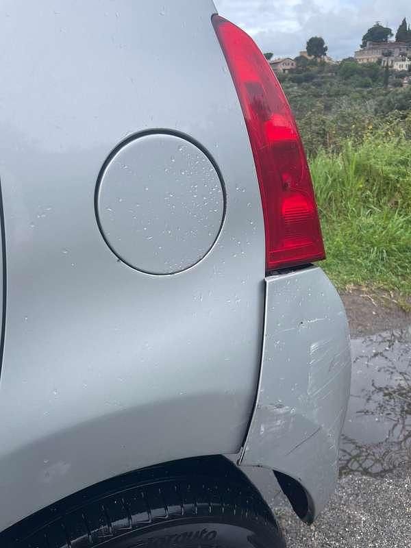 Usata Suzuki Alto GL 68 CV (50 kW) 2010 Argento Utilitaria