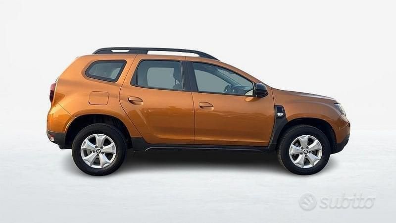 Usata Dacia Duster Comfort 116 CV (85 kW) 2019 Arancione SUV