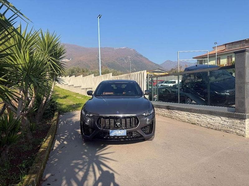 Usata Maserati Levante 250 CV (183 kW) 2018 Bianco SUV