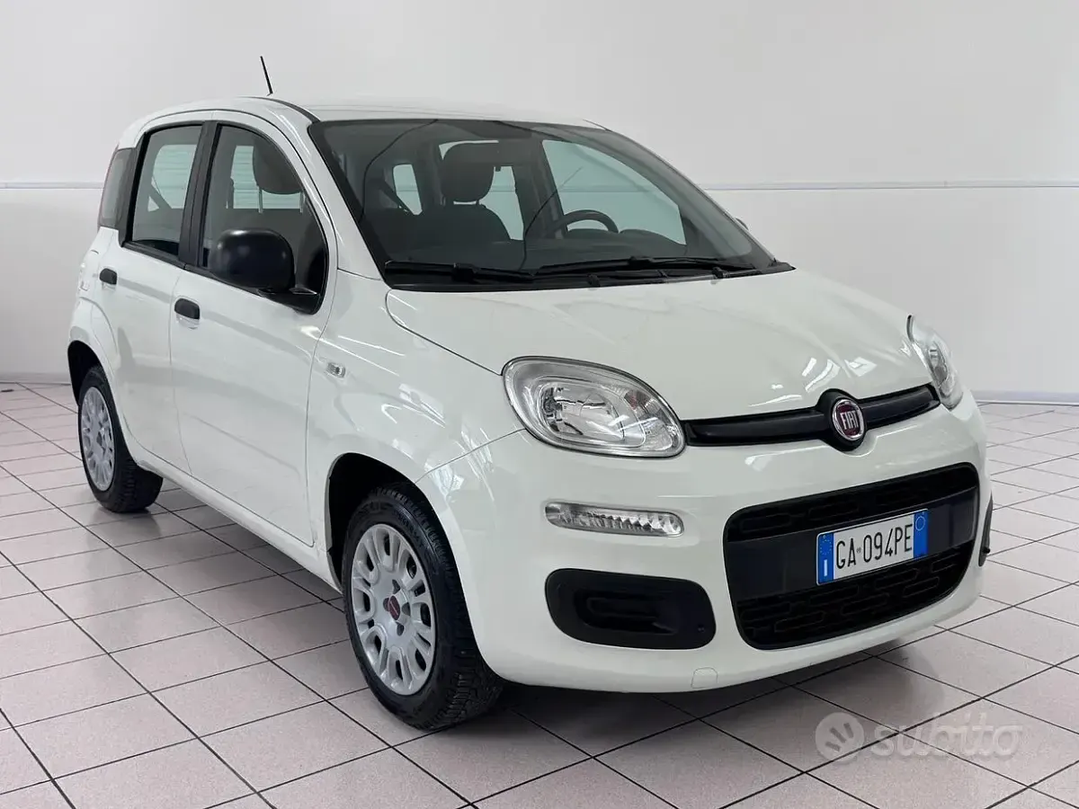 Usata Fiat Panda Easy 69 CV (50 kW) 2020 Bianco Utilitaria