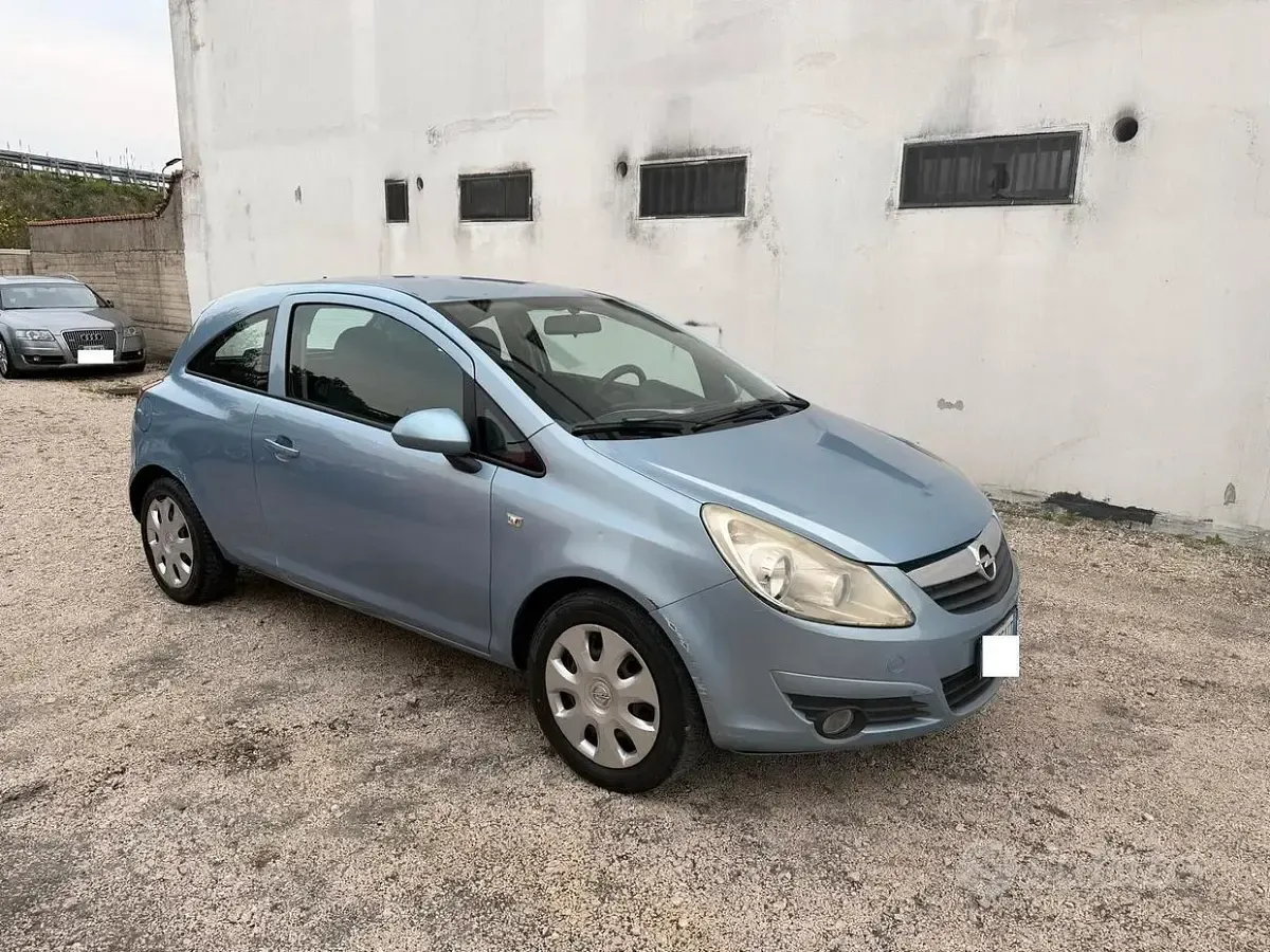 Usata Opel Corsa Club 75 CV (55 kW) 2009 Grigio Utilitaria